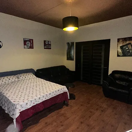 Budget 101 Apartmán Paola